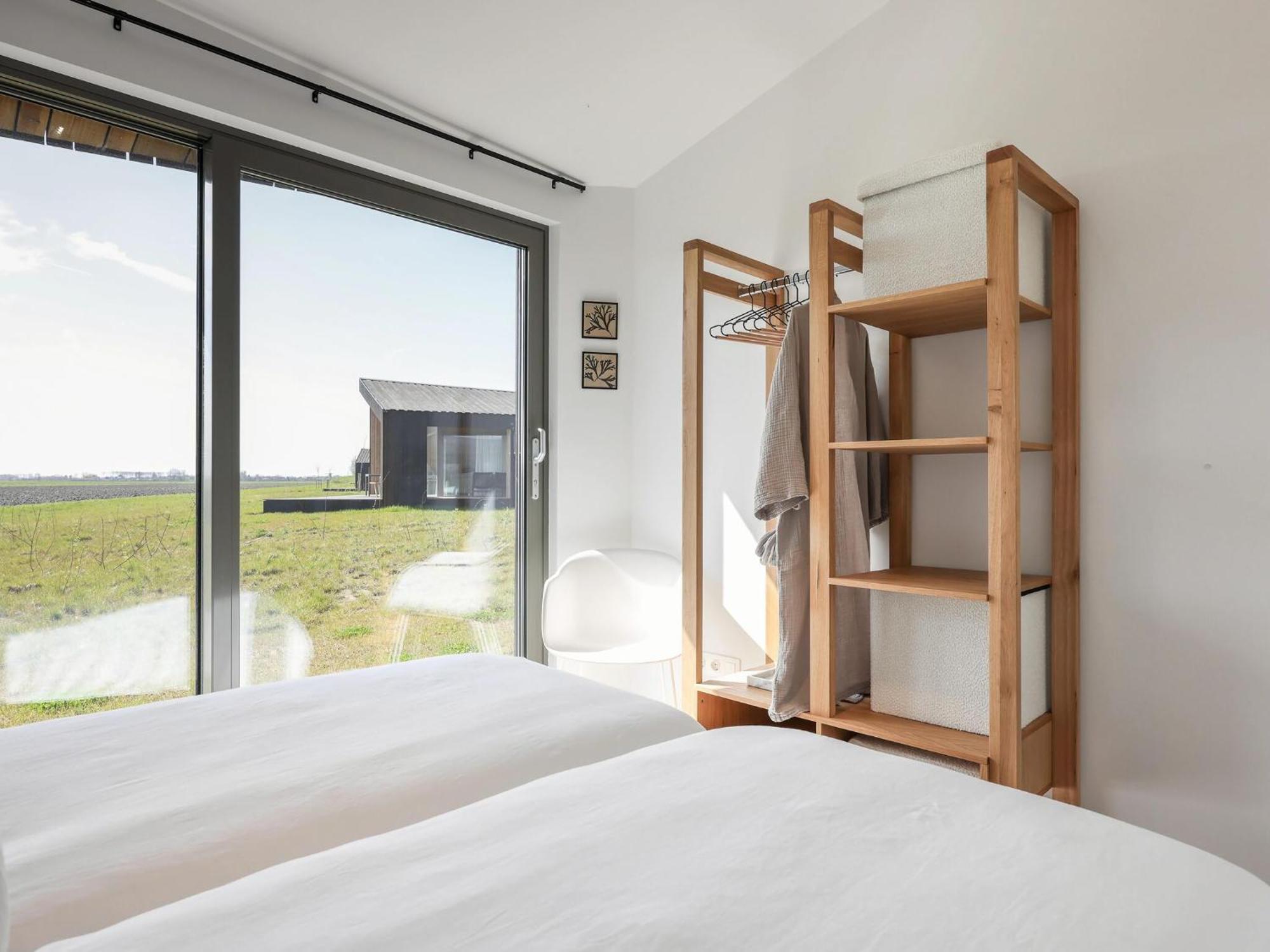 Vakantiehuis Tranquil With Garden