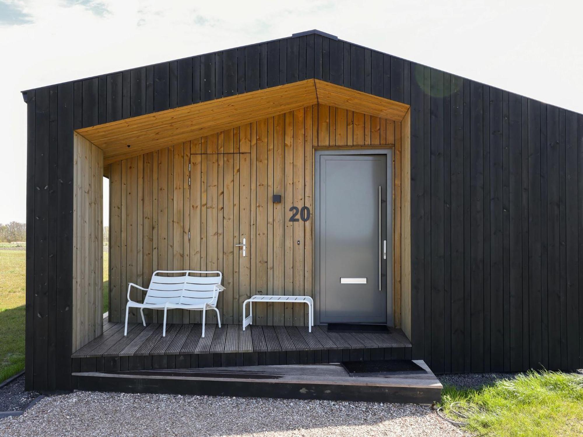 Tranquil With Garden Vakantiehuis